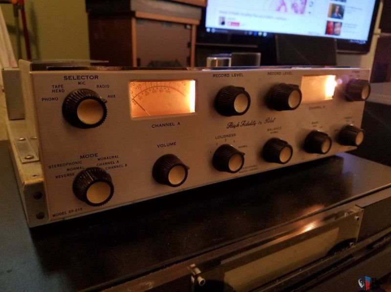 1354453-e3b63bb9-rare-pilot-sp215-tube-preamplifier-original-condition-unmolested.jpg