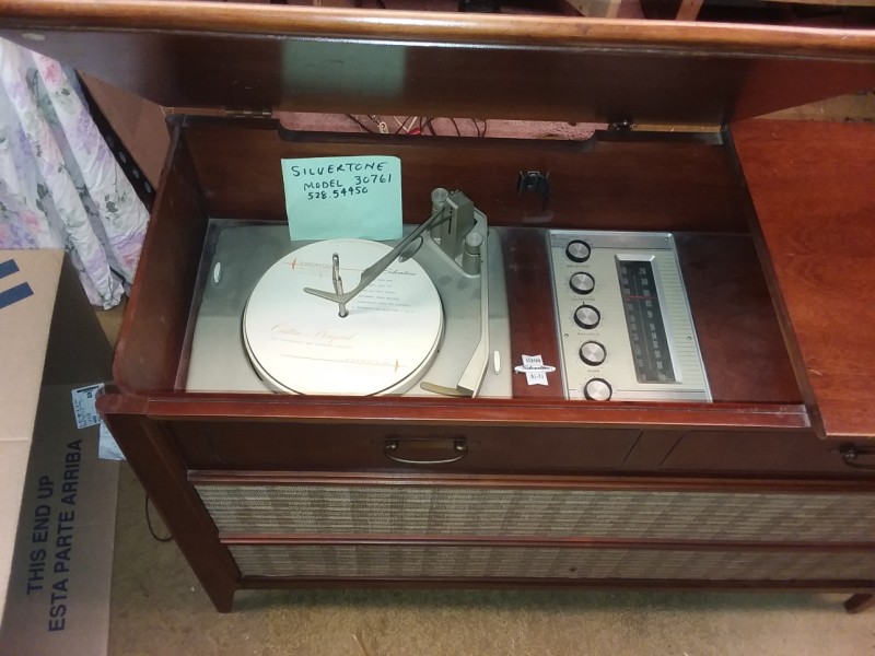 Silvertone 1963 2.jpg