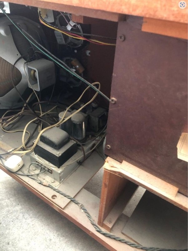 Unknown Magnavox.jpg