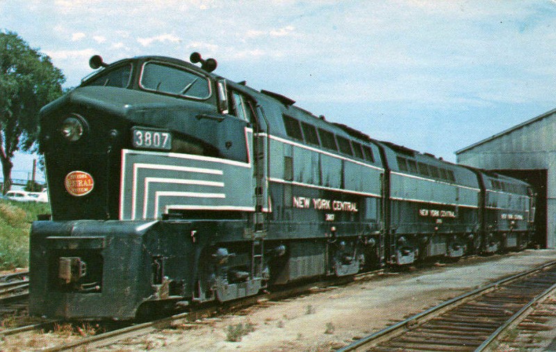 New_York_Central_Baldwin_sharknose_locomotive.jpg