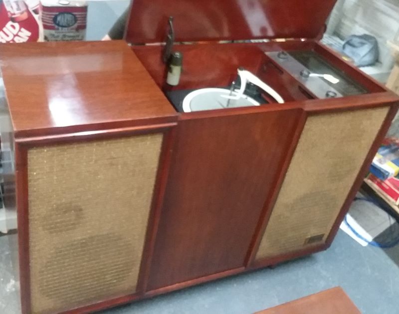 Zenith SFD2505.jpg