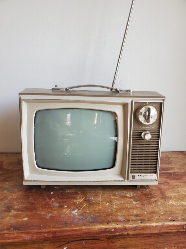 Magnavox TV.jpg