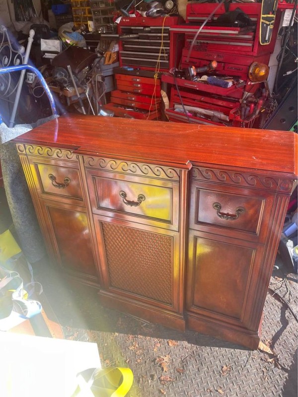 1947 Magnavox Windsor_a.jpg