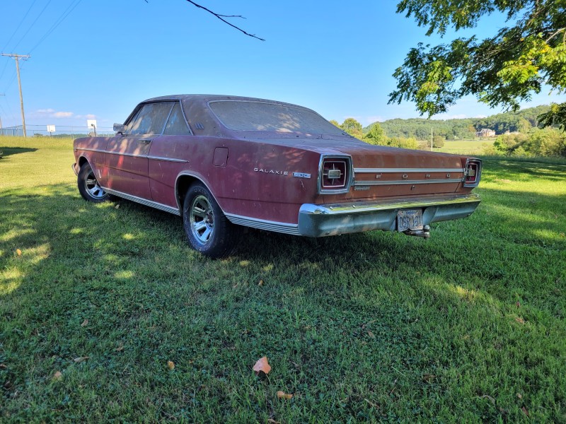 Galaxie66.jpg (4.6 MiB) Viewed 607 times Pulled out of the barn today after 30plus years!