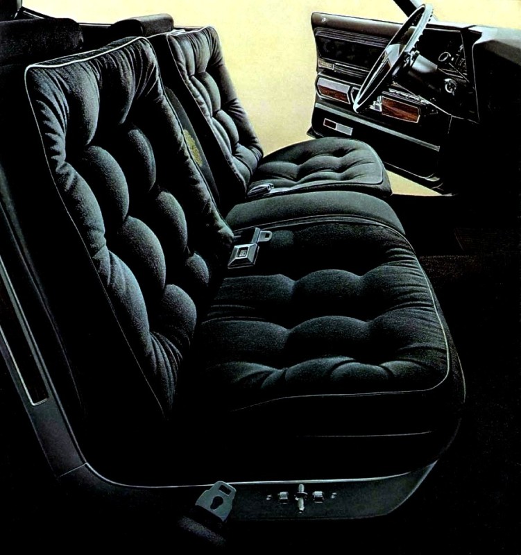 98olds1972regencyinteriorview.jpg